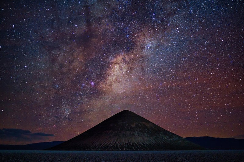 Starlit Night Sky Oasis